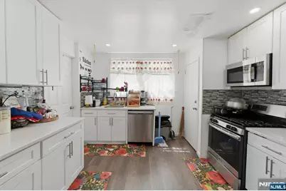 130 Carolina Avenue, Newark, NJ 07106 - Photo 8