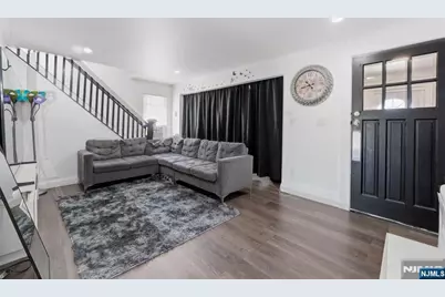 130 Carolina Avenue, Newark, NJ 07106 - Photo 4