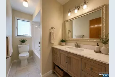 168 Laurel Avenue 1 #1, Kearny, NJ 07032 - Photo 10