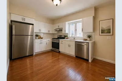 168 Laurel Avenue 1 #1, Kearny, NJ 07032 - Photo 8
