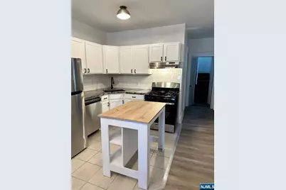 48 Maple Avenue 1 #1, Montclair, NJ 07042 - Photo 4