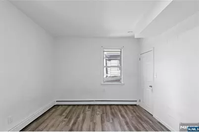 676 Chestnut 2 #2, Kearny, NJ 07032 - Photo 18