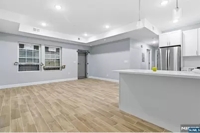 510 S 15th, Newark, NJ 07103 - Photo 4