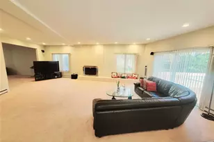 307 Center St, Englewood Cliffs, NJ 07632 - Photo 10