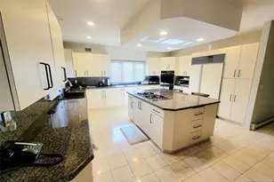 307 Center St, Englewood Cliffs, NJ 07632 - Photo 12