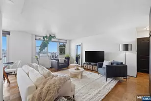 6040 Blvd East 23F, West New York, NJ 07093 - Photo 2