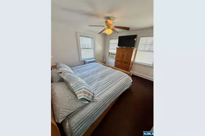 27 Roosevelt Avenue, Dumont, NJ 07628 - Photo 22