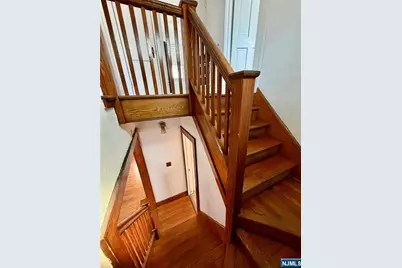 27 Roosevelt Avenue, Dumont, NJ 07628 - Photo 14