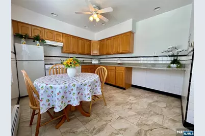 26-28 Spruce Street 1A #1A, Kearny, NJ 07032 - Photo 4