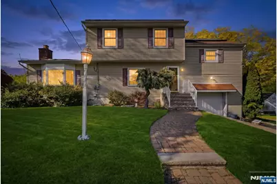 182 Pascack Avenue, Emerson, NJ 07630 - Photo 50