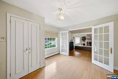 182 Pascack Avenue, Emerson, NJ 07630 - Photo 4