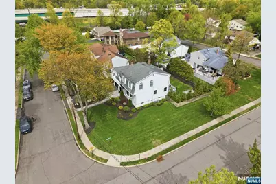 13 Dogwood Court, Paramus, NJ 07652 - Photo 28