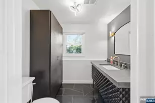 13 Dogwood Ct, Paramus, NJ 07652 - Photo 6
