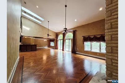 716 Holly Court 716 #716, Norwood, NJ 07648 - Photo 4