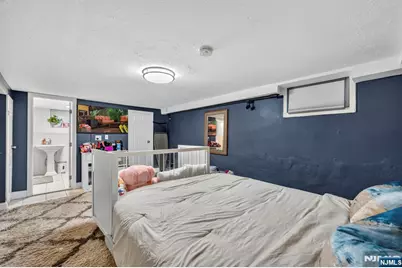 109 Park Street, Ridgefield Park, NJ 07660 - Photo 30