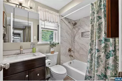 7 Spier Drive, Livingston, NJ 07039 - Photo 22