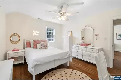 138 Melrose Place, Ridgewood, NJ 07450 - Photo 20