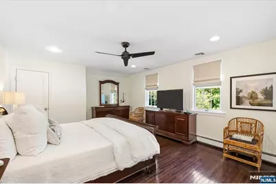 138 Melrose Place, Ridgewood, NJ 07450 - Photo 16
