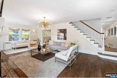 138 Melrose Place, Ridgewood, NJ 07450 - Photo 4