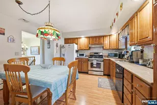 27 Pennsylvania Ave, Montvale, NJ 07645 - Photo 6