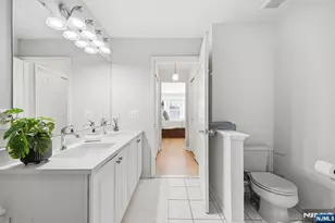 419 Hartford Dr 4020, Nutley, NJ 07110 - Photo 32