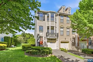 419 Hartford Dr 4020, Nutley, NJ 07110 - Photo 1