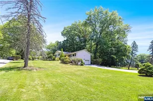 551 Stellman Dr, River Vale Township, NJ 07675 - Photo 32