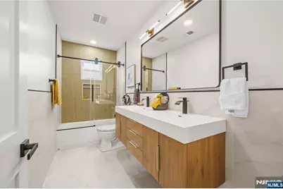 10 Marilyn Place, Clifton, NJ 07011 - Photo 20