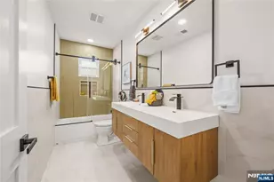 10 Marilyn Pl, Clifton, NJ 07011 - Photo 20