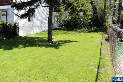 78 Gaston Avenue 1st Floor #1st floor, Garfield, NJ 07026 - Photo 20