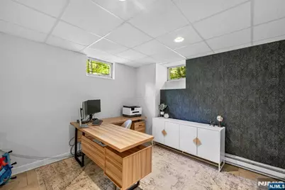 558 W Saddle River Road, Upper Saddle River, NJ 07458 - Photo 36