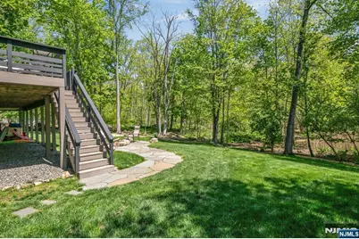 558 W Saddle River Road, Upper Saddle River, NJ 07458 - Photo 42