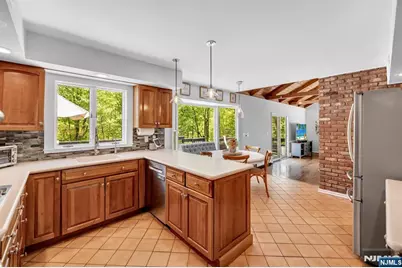 558 W Saddle River Road, Upper Saddle River, NJ 07458 - Photo 12