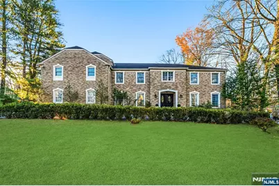 27 Pine Hill Road, Old Tappan, NJ 07675 - Photo 2