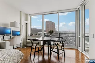 1215 Hudson Park 1215, Edgewater, NJ 07020 - Photo 8