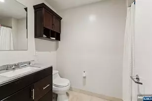 1215 Hudson Park 1215, Edgewater, NJ 07020 - Photo 14