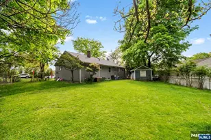 3 Burton Pl, Cresskill, NJ 07626 - Photo 22