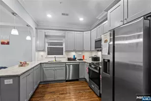 267 10th St, Newark, NJ 07103 - Photo 2
