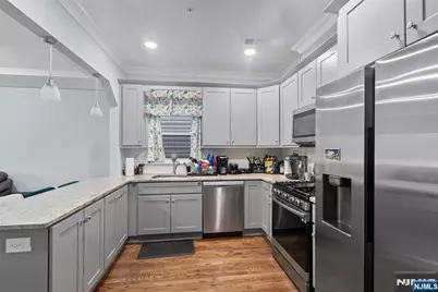 267 10th Street, Newark, NJ 07103 - Photo 14