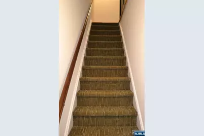 110 Midland Avenue 20B #20B, Midland Park, NJ 07432 - Photo 4