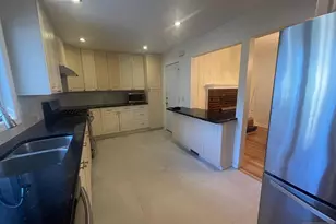 186 Cleenput Terrace, Paramus, NJ 07652 - Photo 18