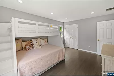 474 Stevens Avenue, Ridgewood, NJ 07450 - Photo 22