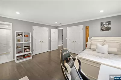 474 Stevens Avenue, Ridgewood, NJ 07450 - Photo 24