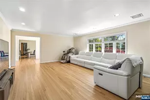 457 Summit, Norwood, NJ 07648 - Photo 8