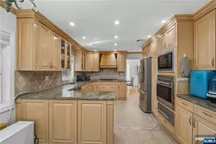 457 Summit, Norwood, NJ 07648 - Photo 18