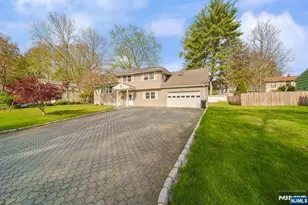 18 Carter St, Norwood, NJ 07648 - Photo 2