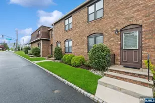 678 Bloomfield Ave 678, West Caldwell, NJ 07006 - Photo 2