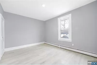 36 Cortland Street, Newark, NJ 07105 - Photo 16