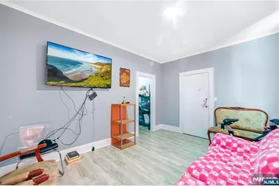 36 Cortland Street, Newark, NJ 07105 - Photo 22