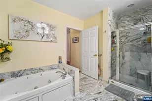 140 The Promenade, Edgewater, NJ 07020 - Photo 12